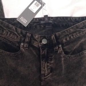 NWT Eileen Fisher grey skinny jean